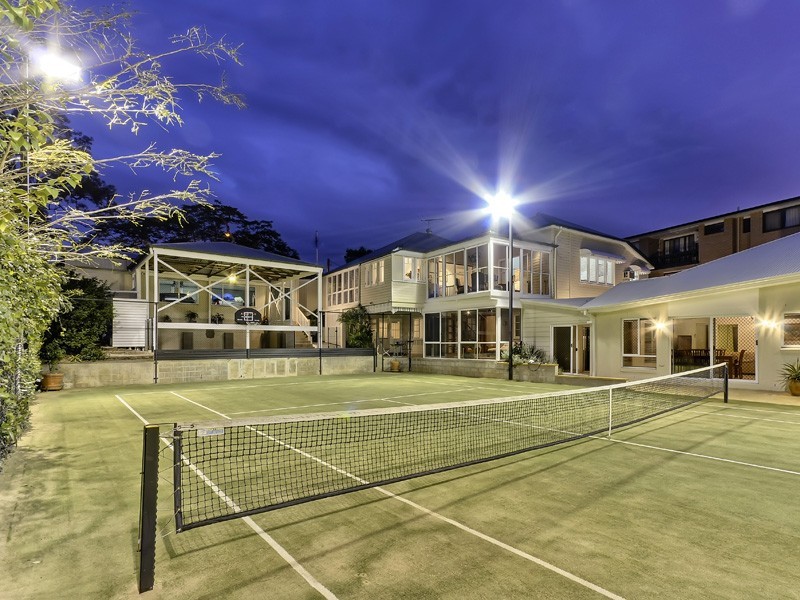 66 Lambert Road, Indooroopilly QLD 4068