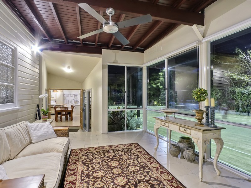 66 Lambert Road, Indooroopilly QLD 4068