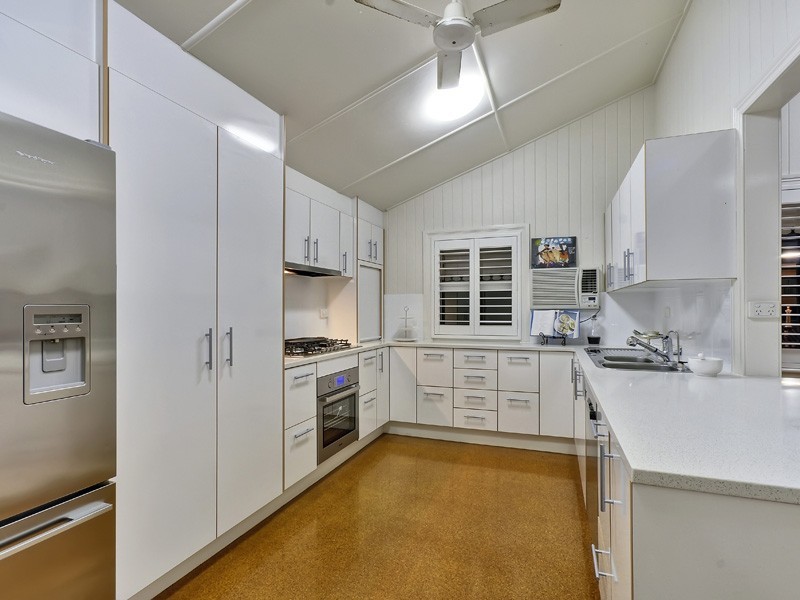 66 Lambert Road, Indooroopilly QLD 4068