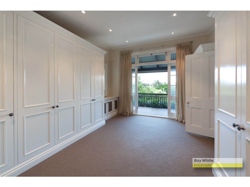 3 Holmes Street, Toowong QLD 4066