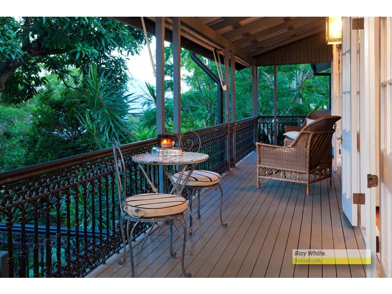 3 Holmes Street, Toowong QLD 4066