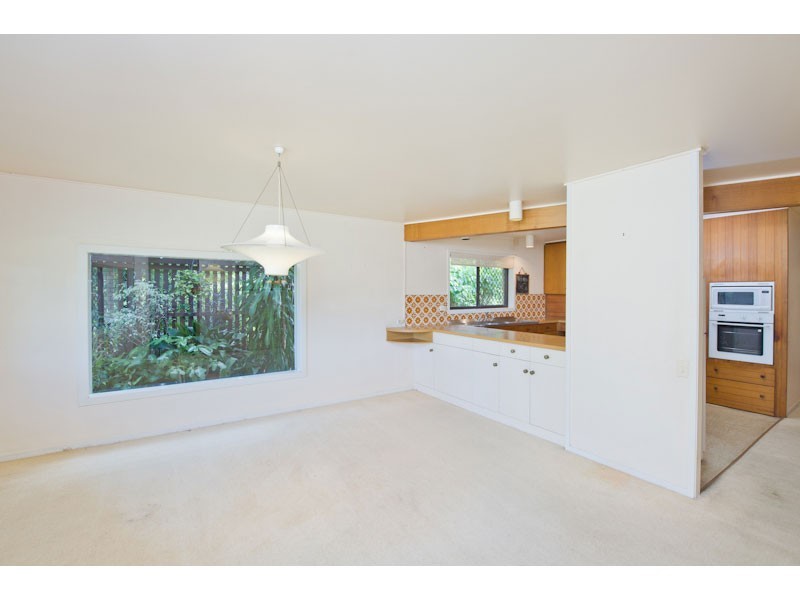 6 Dyer Street, Chapel Hill QLD 4069