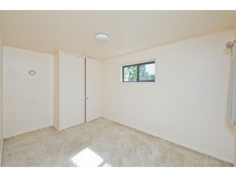 6 Dyer Street, Chapel Hill QLD 4069