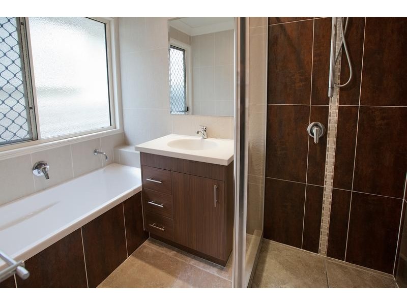19 Usher Street, Indooroopilly QLD 4068