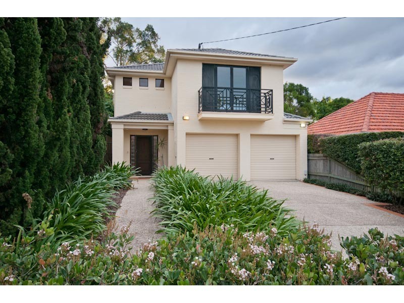 52 Gordon Terrace, Indooroopilly QLD 4068