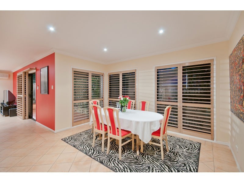 52 Gordon Terrace, Indooroopilly QLD 4068
