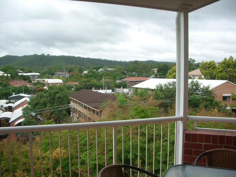 17/22 York Street, Indooroopilly QLD 4068