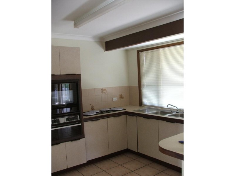 87 Tanglewood Street, Middle Park QLD 4074