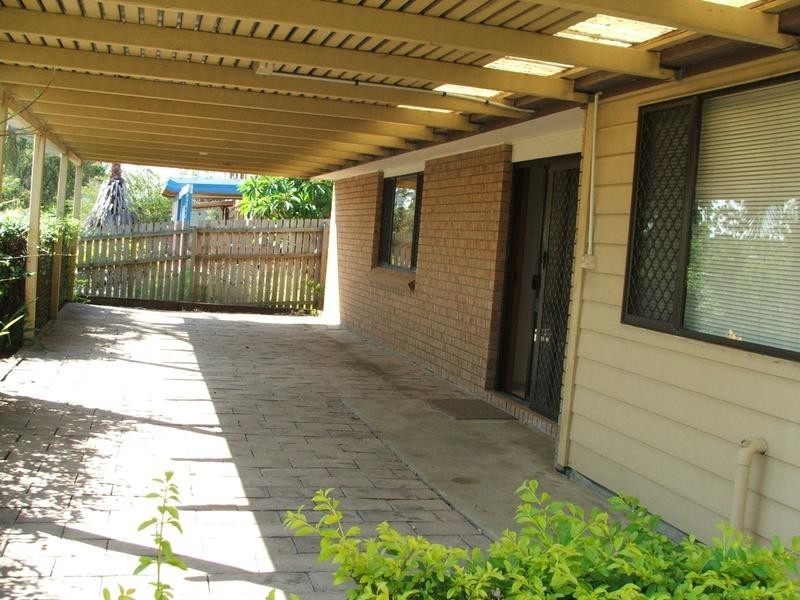 87 Tanglewood Street, Middle Park QLD 4074