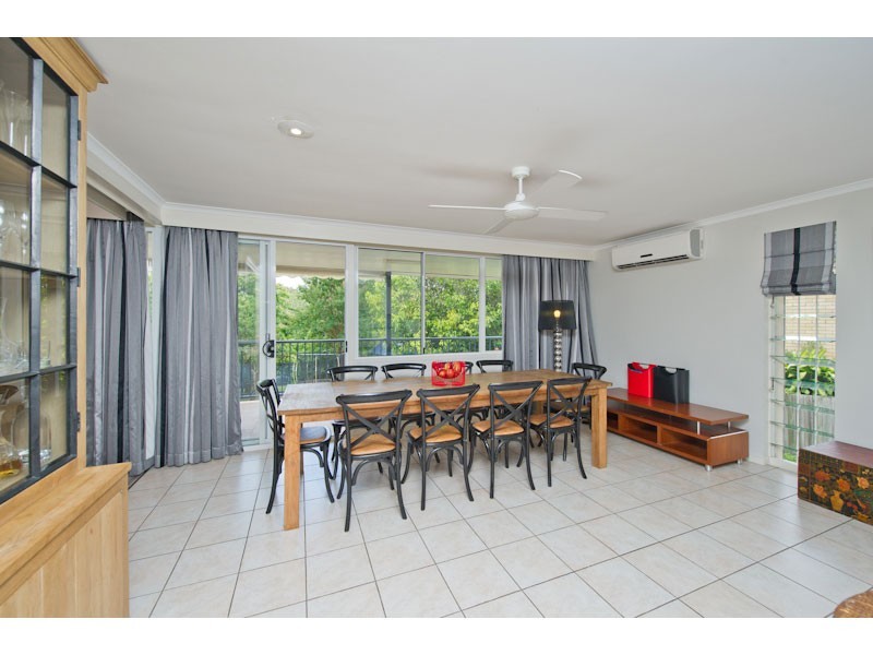 182 Harts Road, Indooroopilly QLD 4068