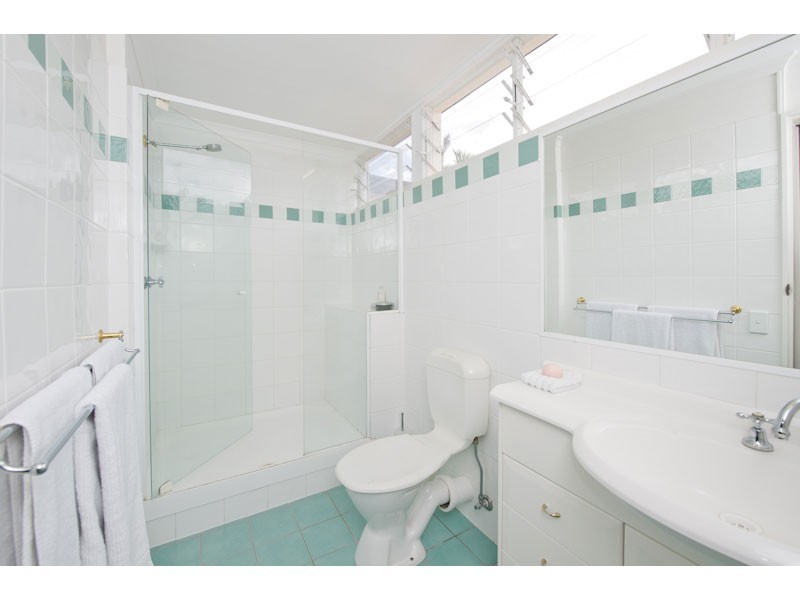 182 Harts Road, Indooroopilly QLD 4068