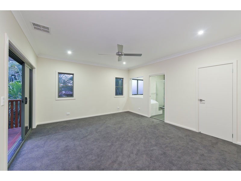 20 Volga Crescent, Indooroopilly QLD 4068