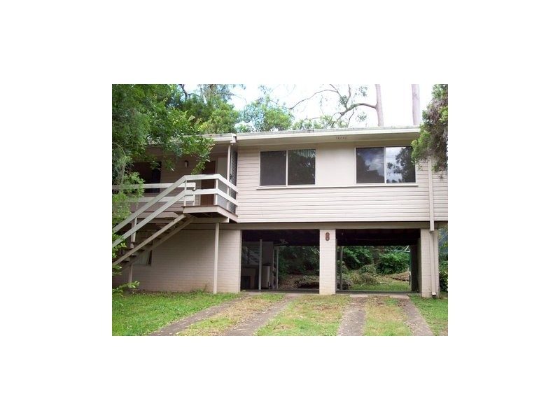 8 Cougar Street, Indooroopilly QLD 4068