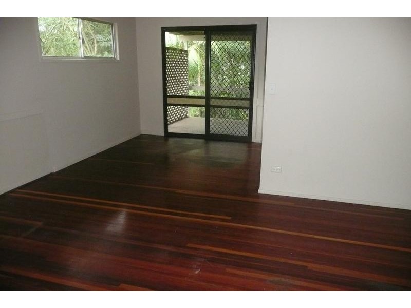 43 Newcomen Street, Indooroopilly QLD 4068