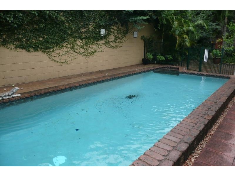 43 Newcomen Street, Indooroopilly QLD 4068