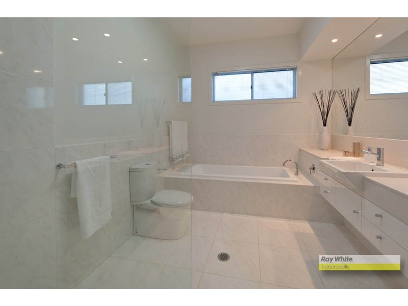 Indooroopilly QLD 4068