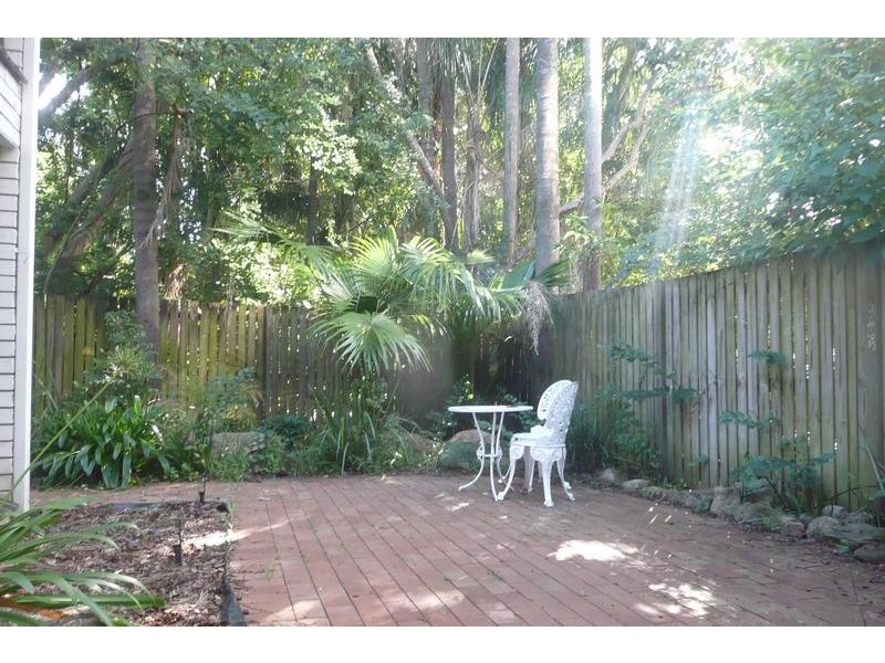 6/98 Station Road, Indooroopilly QLD 4068