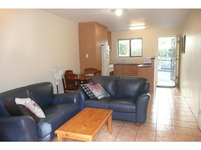 6/98 Station Road, Indooroopilly QLD 4068