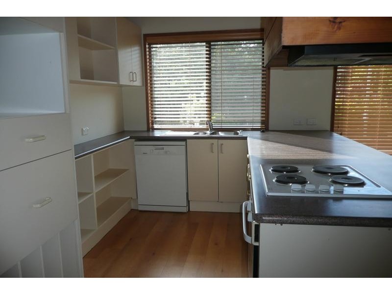 3 Twigg Street, Indooroopilly QLD 4068