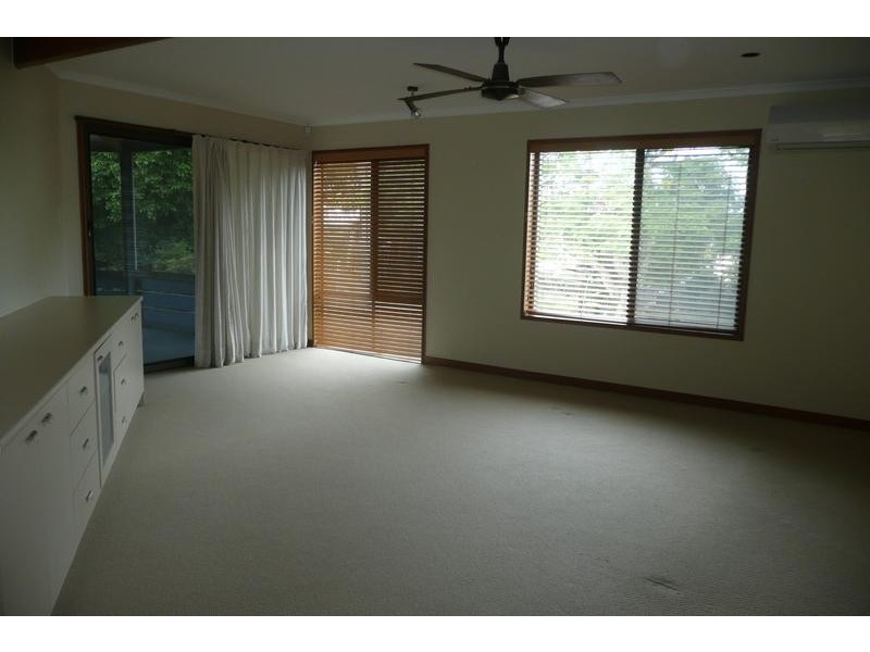 3 Twigg Street, Indooroopilly QLD 4068