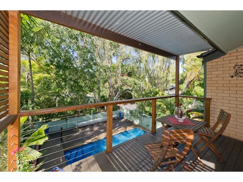 23 Euree Street, Kenmore QLD 4069