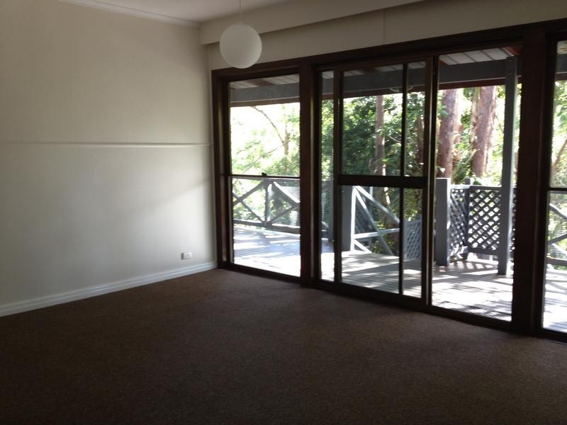 144 Jesmond Road, Indooroopilly QLD 4068