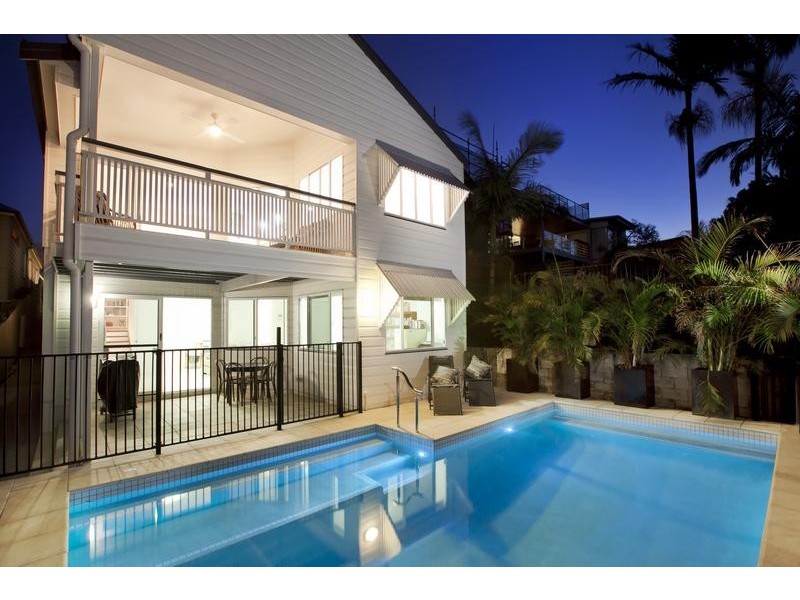 21 Birdwood Terrace, Auchenflower QLD 4066