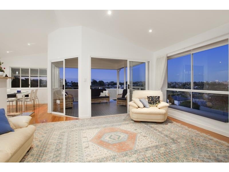 21 Birdwood Terrace, Auchenflower QLD 4066