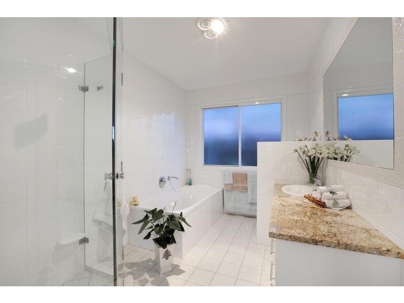 21 Birdwood Terrace, Auchenflower QLD 4066