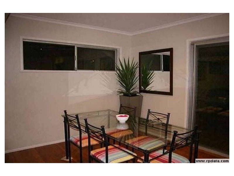 28 Almeida Street, Indooroopilly QLD 4068