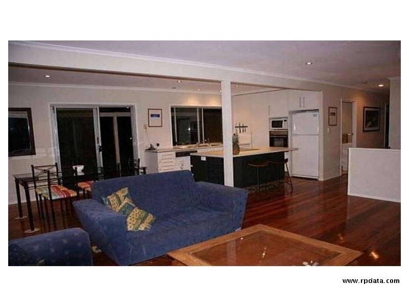 28 Almeida Street, Indooroopilly QLD 4068