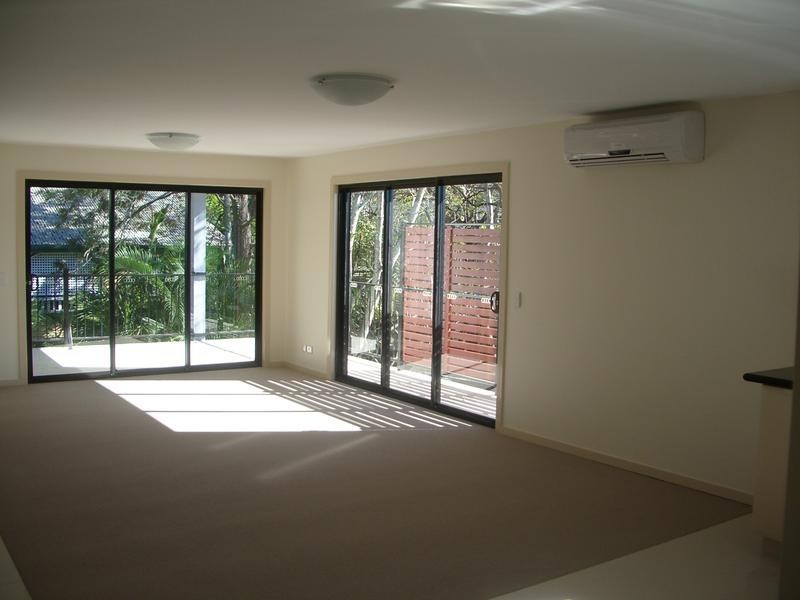 4/9 Princess Street, Taringa QLD 4068