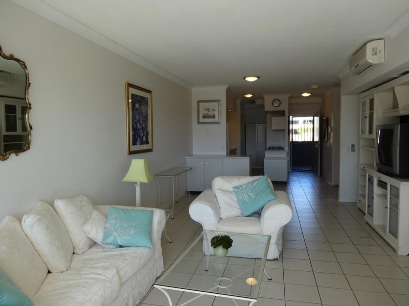 19/8-12 Belgrave Road, Indooroopilly QLD 4068