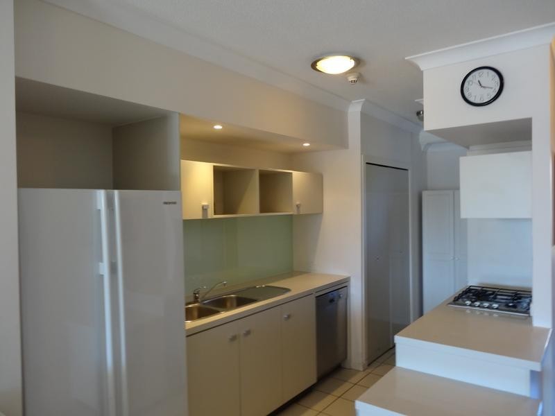 19/8-12 Belgrave Road, Indooroopilly QLD 4068