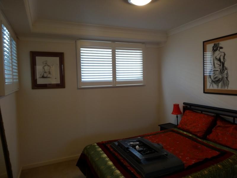 19/8-12 Belgrave Road, Indooroopilly QLD 4068