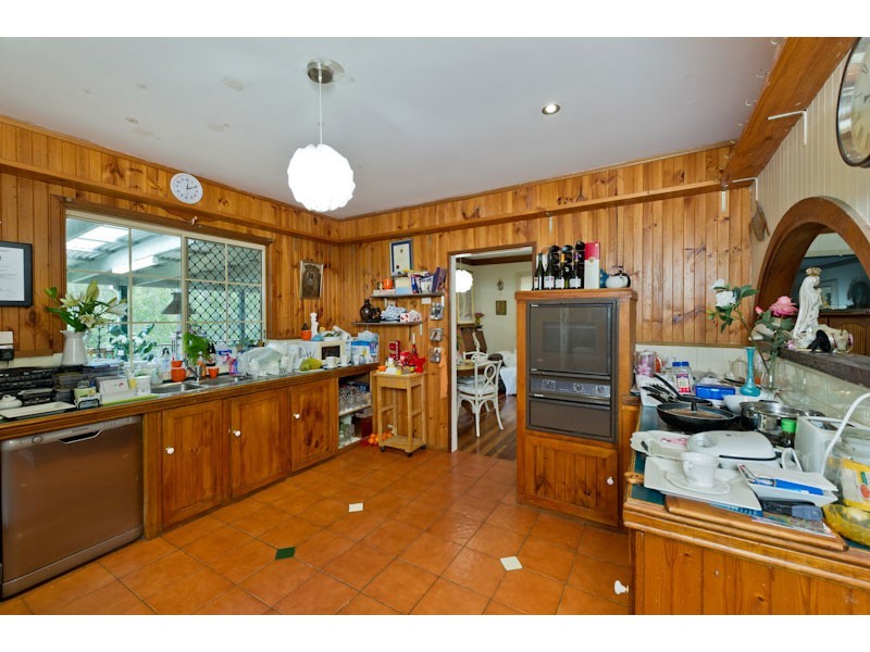 96 Banksia Drive, Mount Crosby QLD 4306