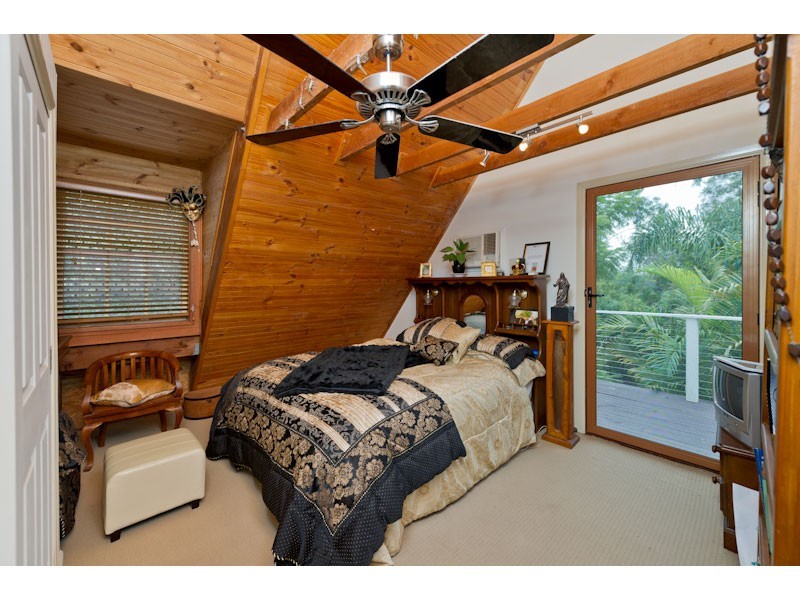 96 Banksia Drive, Mount Crosby QLD 4306