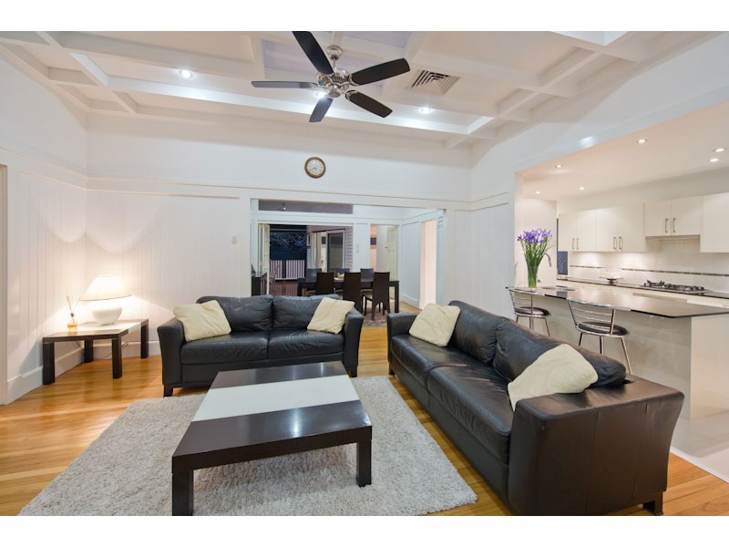 3 Harts Road, Indooroopilly QLD 4068