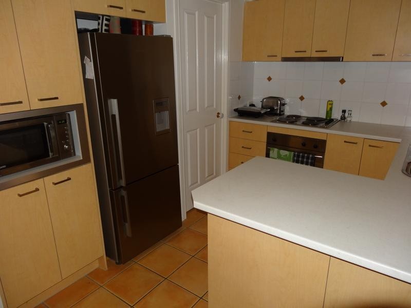 3/12 Priory Street, Indooroopilly QLD 4068