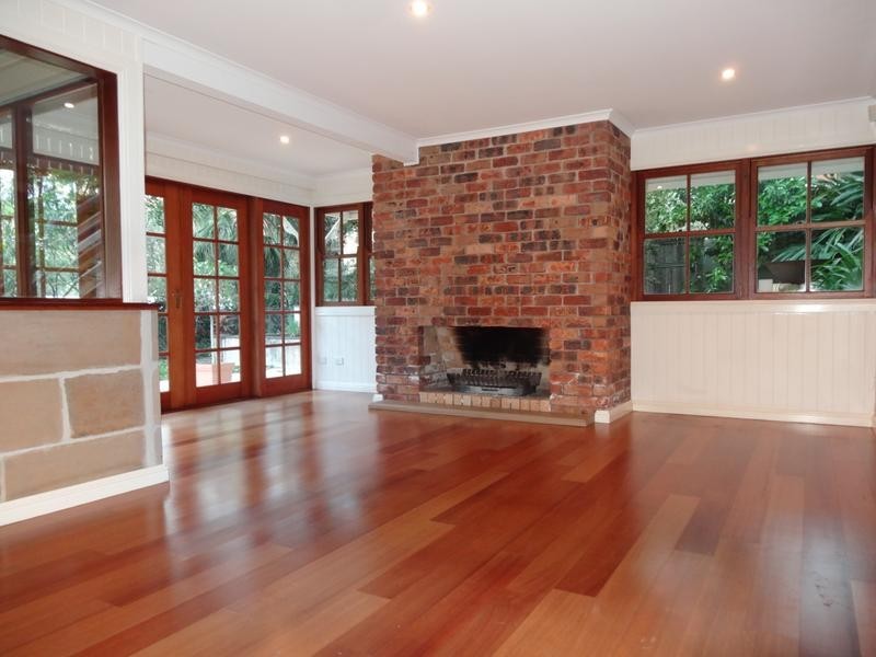 18 McIlwraith Street, Auchenflower QLD 4066