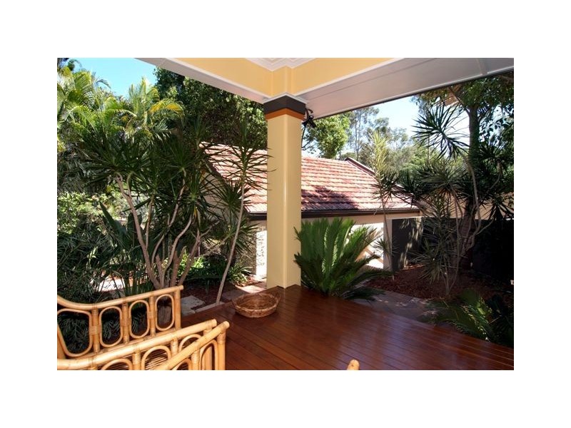 259 Lambert Road, Indooroopilly QLD 4068