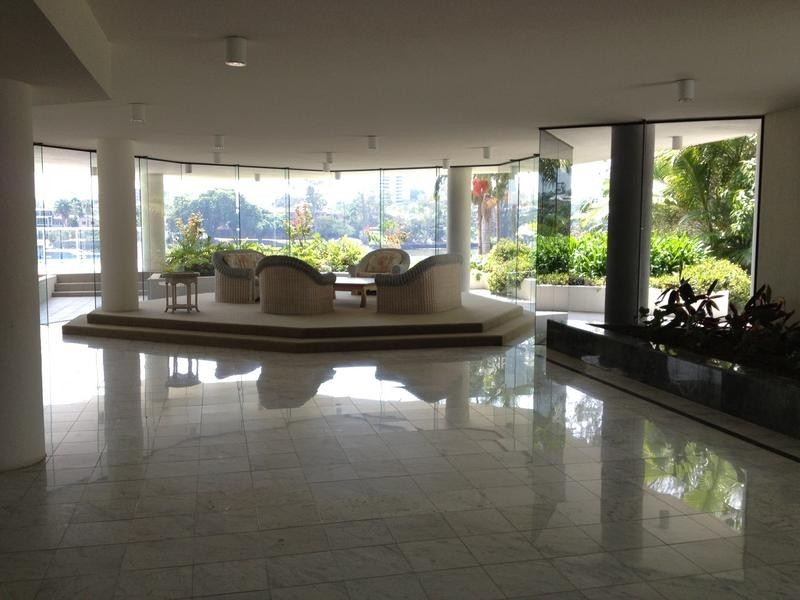 2/88 Macquarie Street, St Lucia QLD 4067