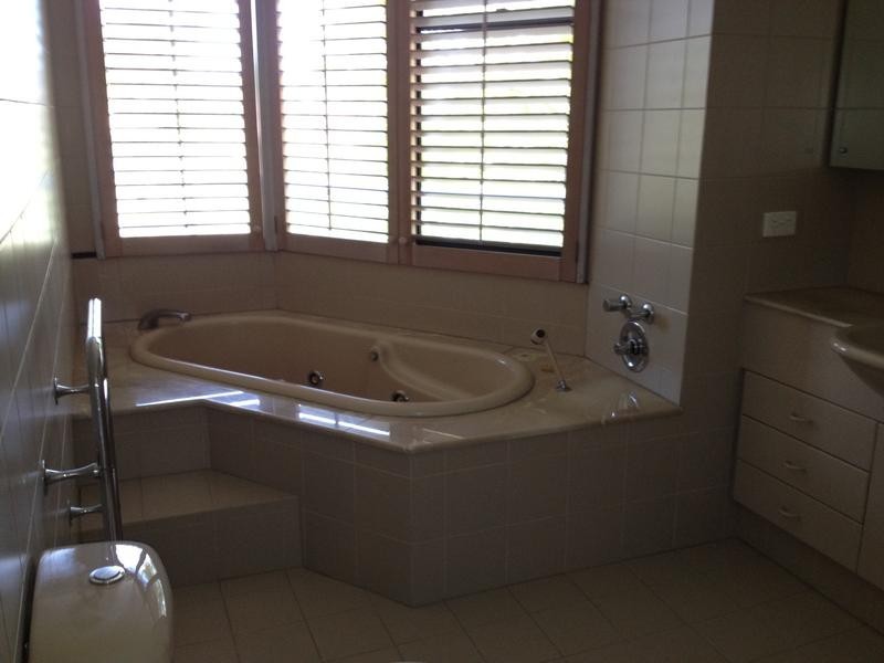 2/88 Macquarie Street, St Lucia QLD 4067