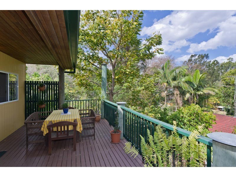 62 Jerrang Street, Indooroopilly QLD 4068