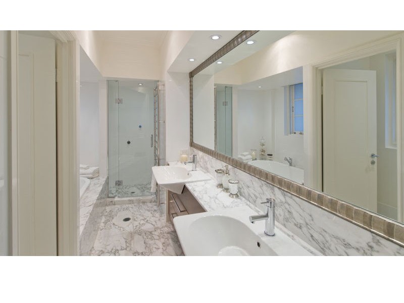 59 Neulans Road, Indooroopilly QLD 4068