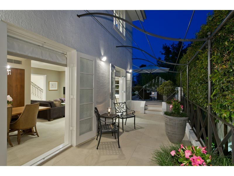 59 Neulans Road, Indooroopilly QLD 4068