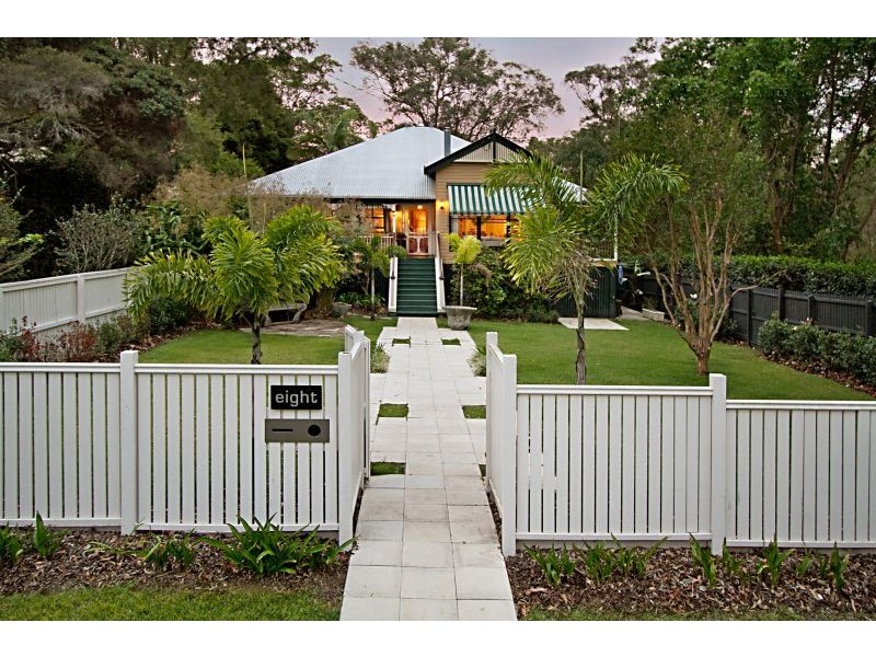 8 Handel Street, Indooroopilly QLD 4068