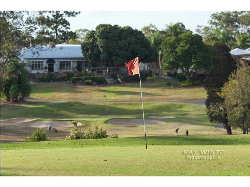 8 Handel Street, Indooroopilly QLD 4068