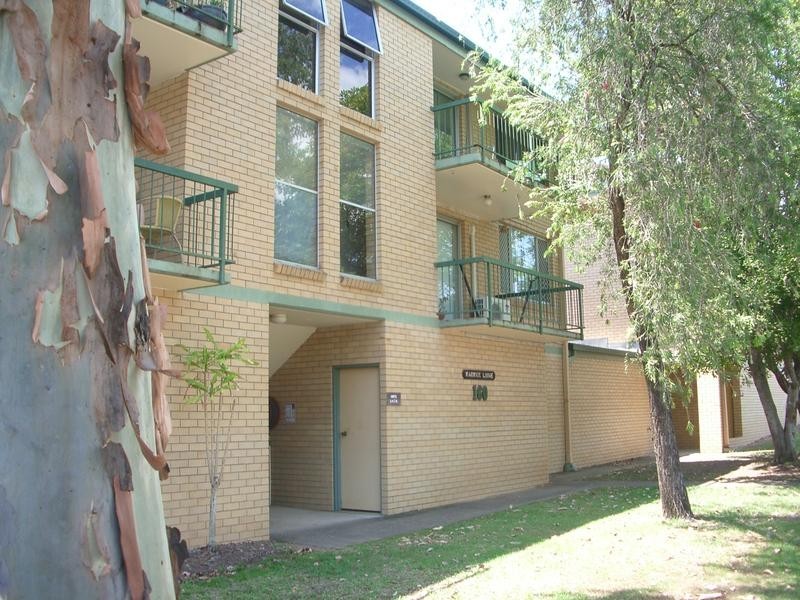 7/160 Central Avenue, Indooroopilly QLD 4068