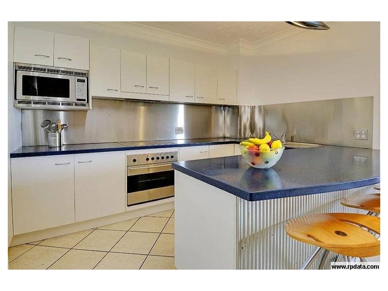 2/54 Foxton Street, Indooroopilly QLD 4068